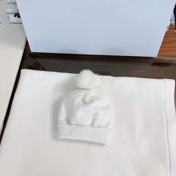 2023 Новое Белое Вязаное детское одеяло с животным принтом размером 80*80 см