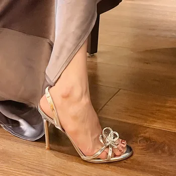 Босоножки с открытым носком со стразами и бабочкой, серебряные туфли-лодочки на шпильке во французском стиле, Женская обувь на каблуке 10 см, Sandalias Mujer Verano
